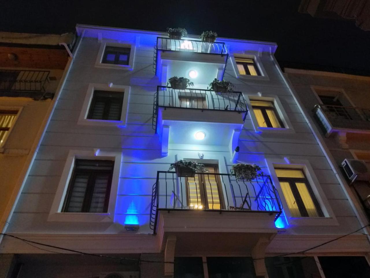 الشقق الفندقية اسطنبولفي  Pera Colour House المظهر الخارجي الصورة